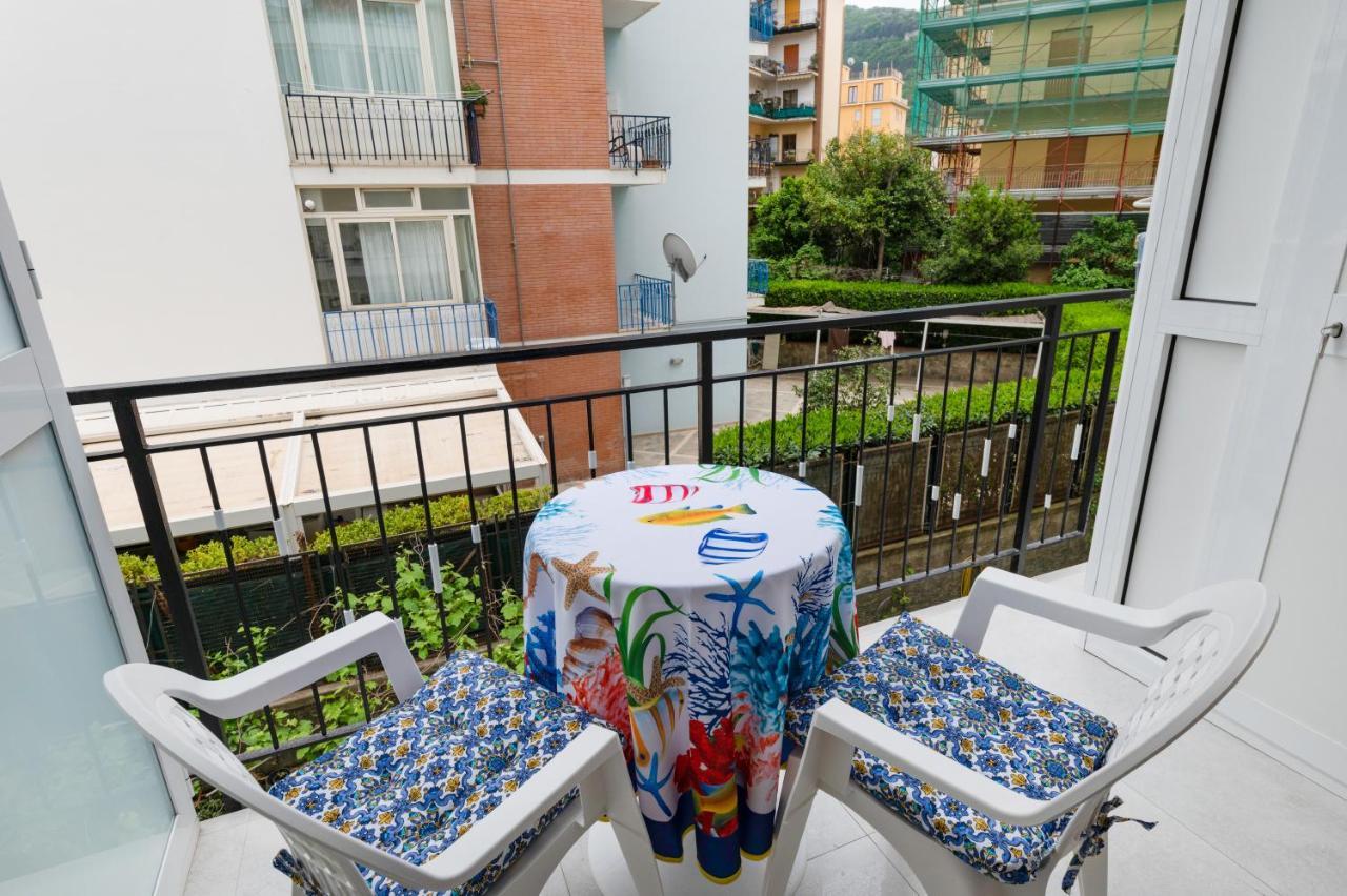Blue Coral Suite B&B Sorrento Dış mekan fotoğraf